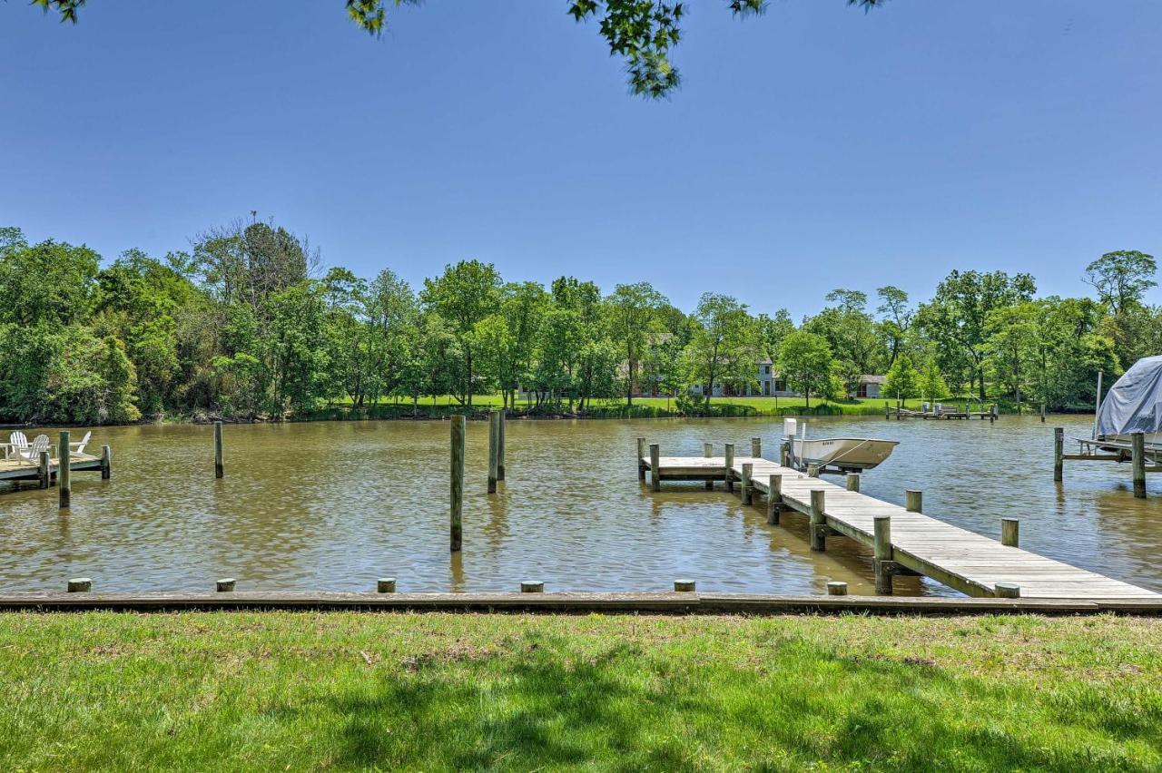 Waterfront Annapolis Home Fire Pit And Fishing Pier Exterior photo